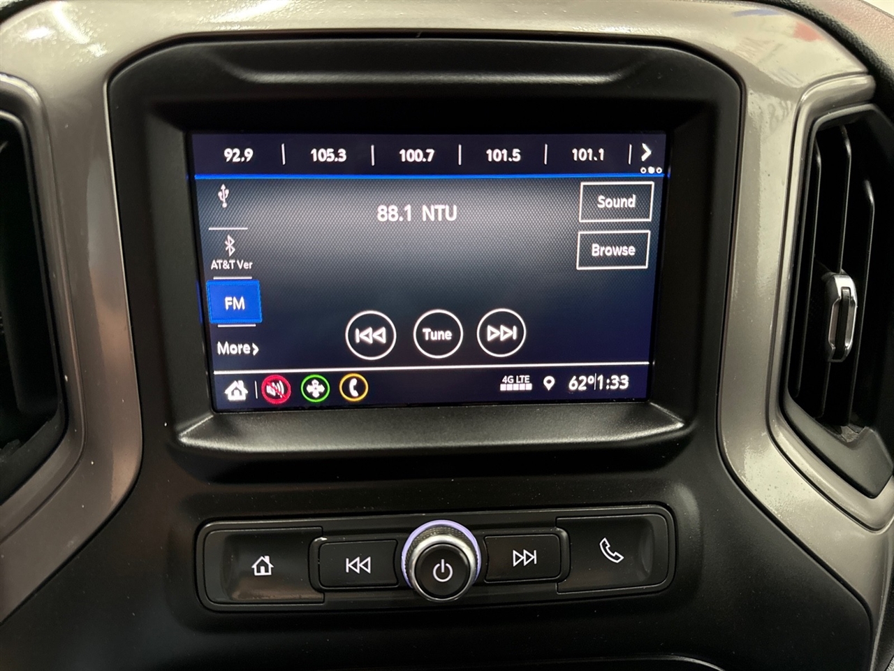 Chevrolet Silverado 3500HD Work Truck Crew Cab Long Box 4WD 2023