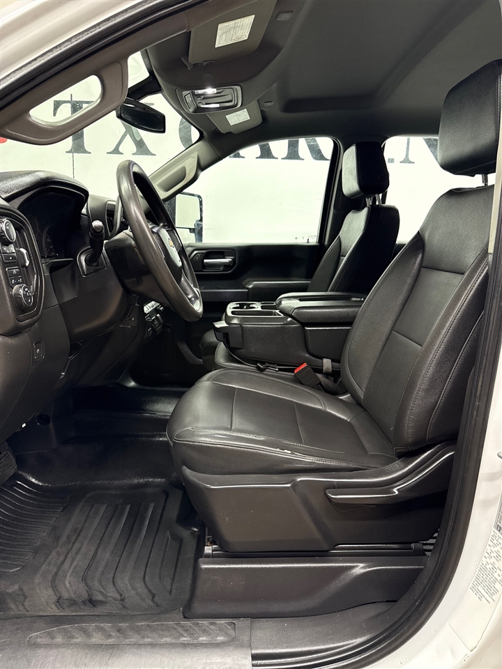 Chevrolet Silverado 3500HD Work Truck Crew Cab Long Box 4WD 2023