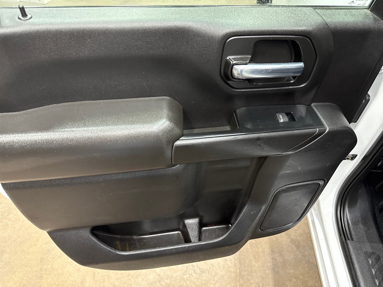 Chevrolet Silverado 3500HD Work Truck Crew Cab Long Box 4WD 2023