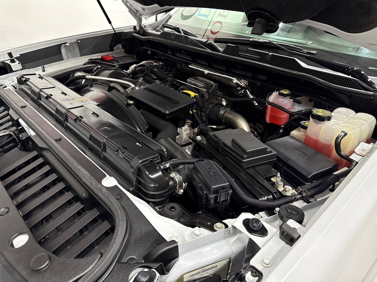 Chevrolet Silverado 3500HD Work Truck Crew Cab Long Box 4WD 2023