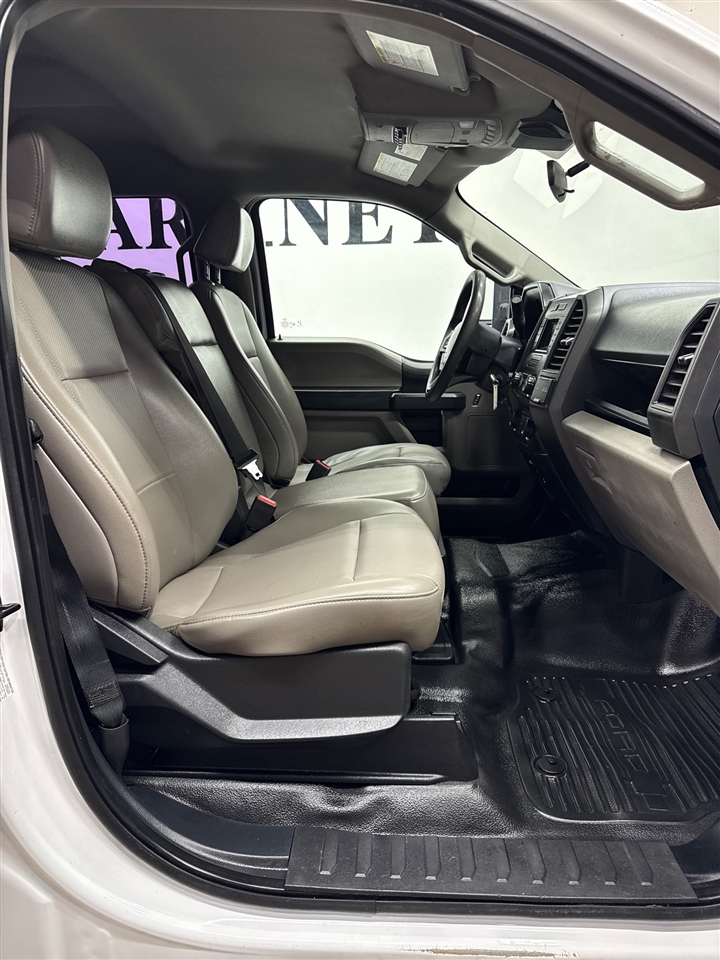 Ford F-350 SD XL Crew Cab Long Bed DRW 4WD 2022