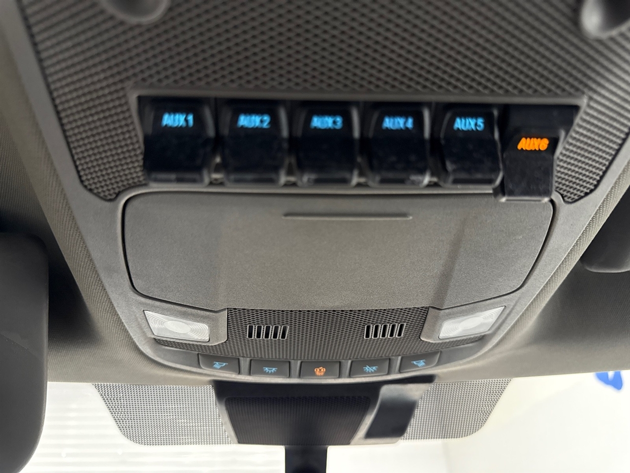 Ford F-350 SD XL Crew Cab Long Bed DRW 4WD 2022