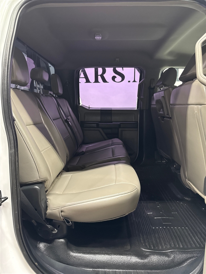 Ford F-350 SD XL Crew Cab Long Bed DRW 4WD 2022