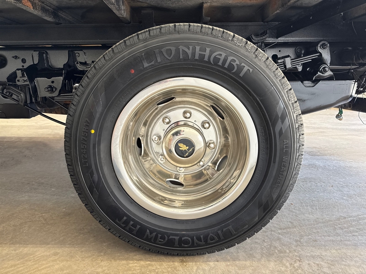 Ford F-350 SD XL Crew Cab Long Bed DRW 4WD 2022