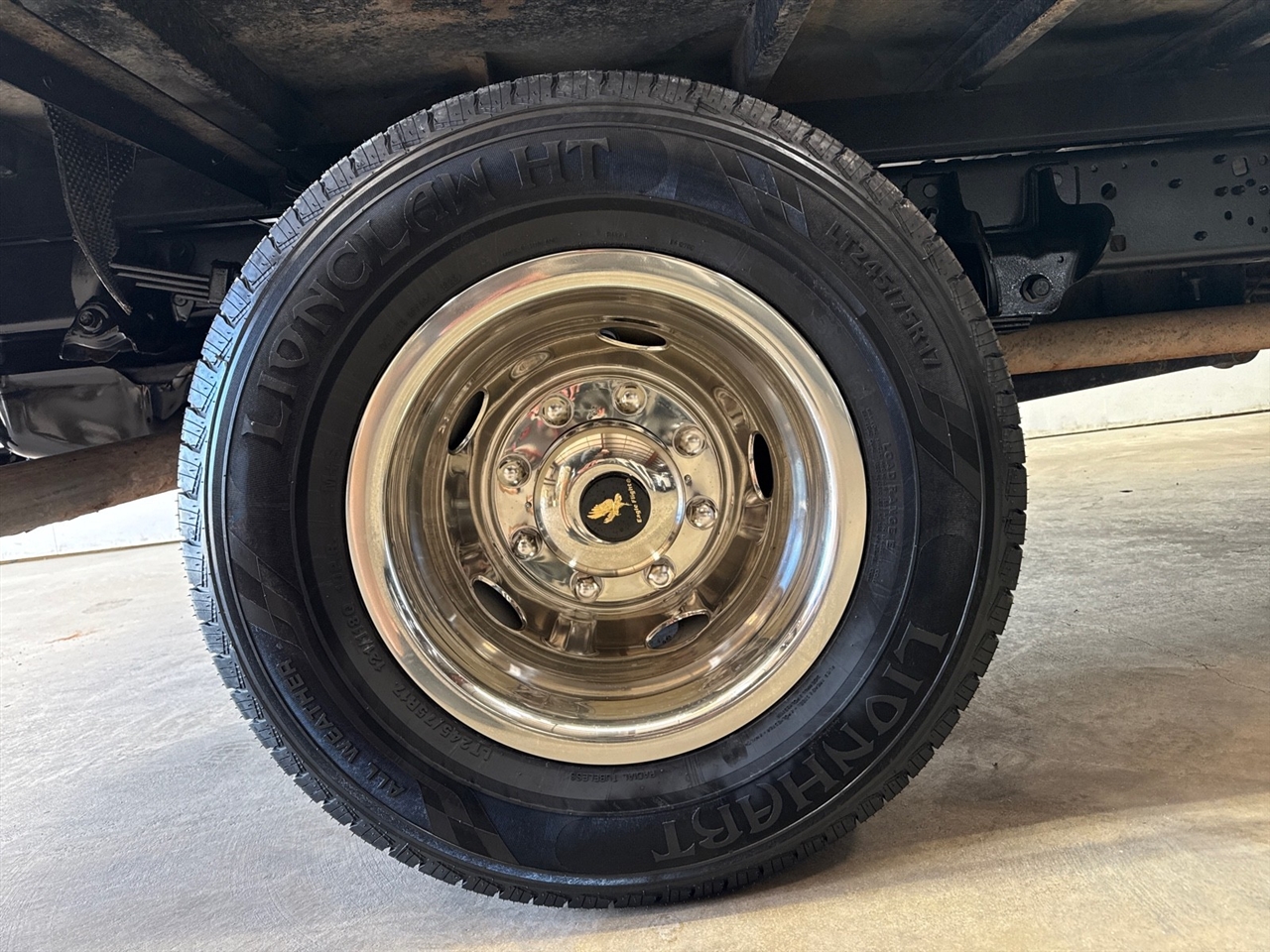 Ford F-350 SD XL Crew Cab Long Bed DRW 4WD 2022