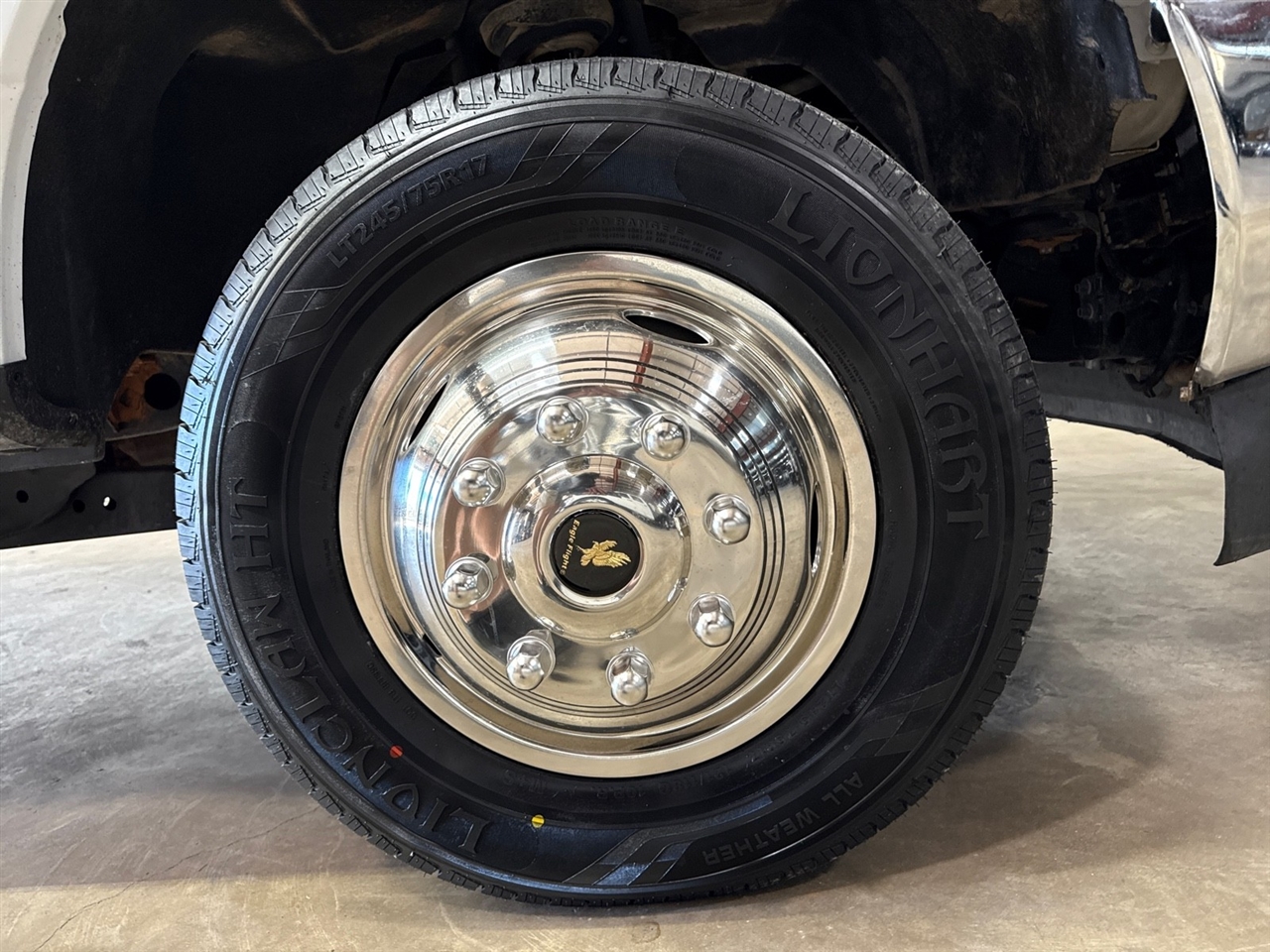 Ford F-350 SD XL Crew Cab Long Bed DRW 4WD 2022