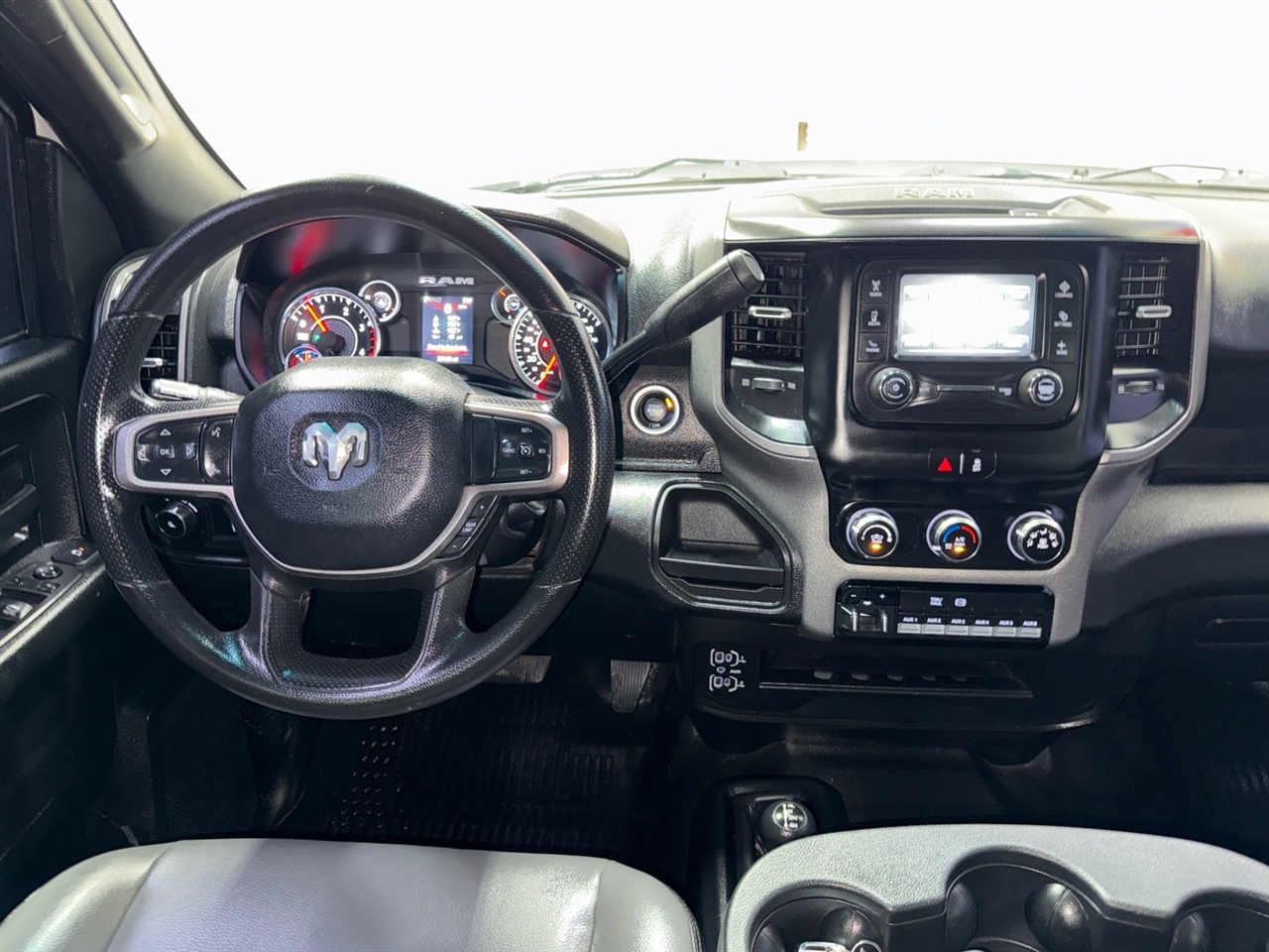 RAM 2500 Tradesman Crew Cab LWB 4WD 2023