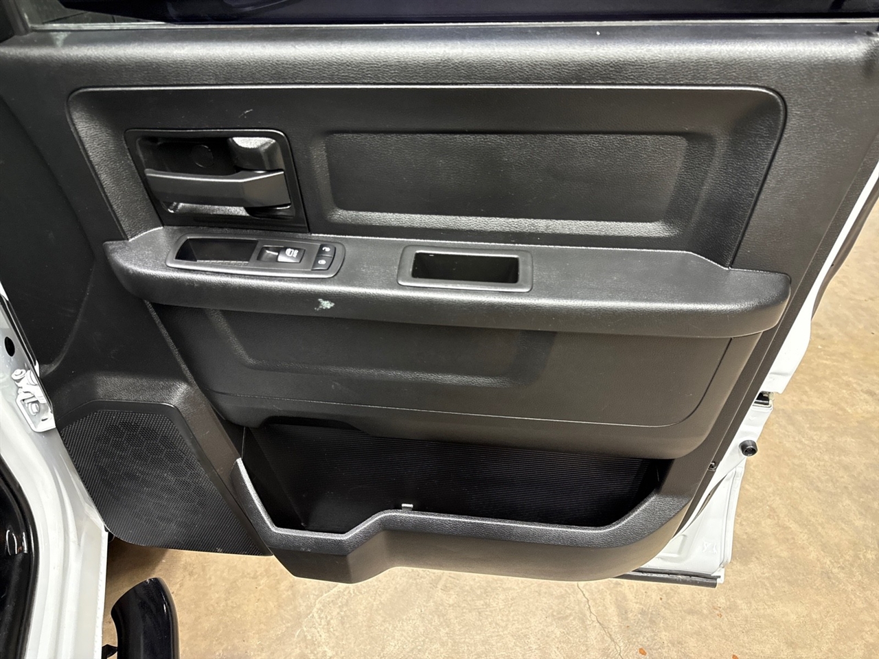 RAM 2500 Tradesman Crew Cab LWB 4WD 2023