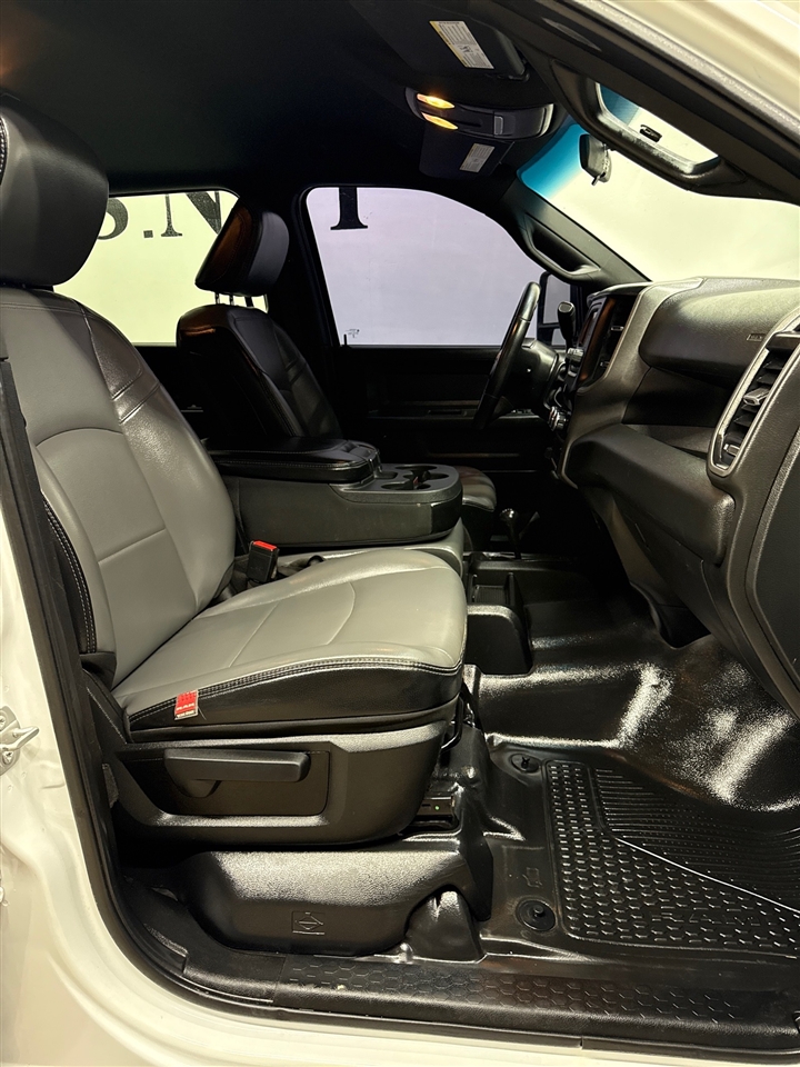 RAM 2500 Tradesman Crew Cab LWB 4WD 2023