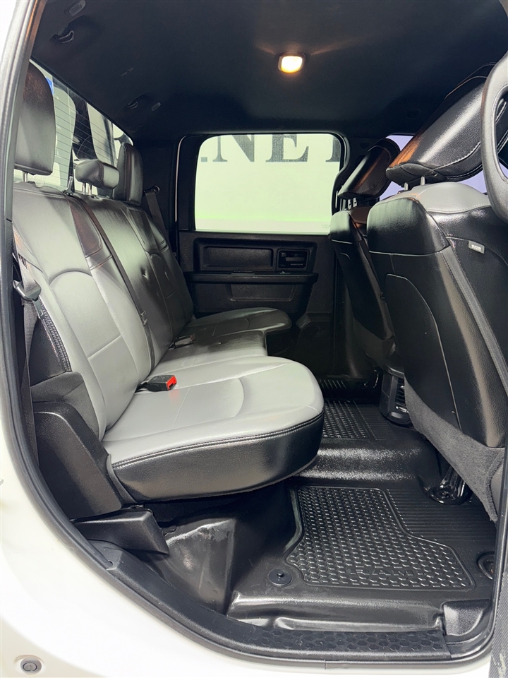 RAM 2500 Tradesman Crew Cab LWB 4WD 2023