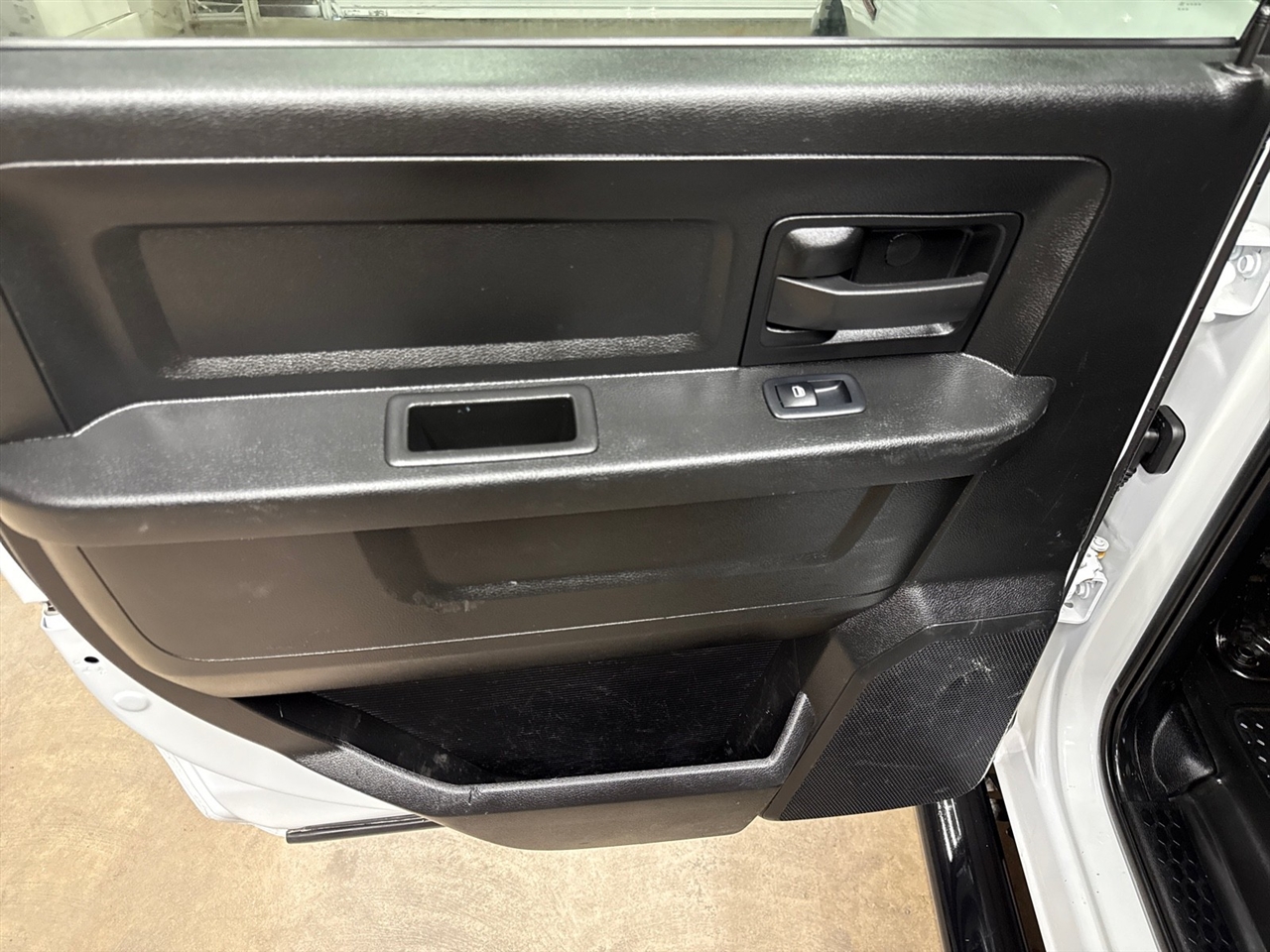 RAM 2500 Tradesman Crew Cab LWB 4WD 2023