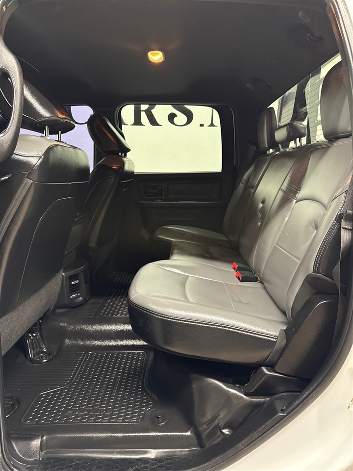 RAM 2500 Tradesman Crew Cab LWB 4WD 2023