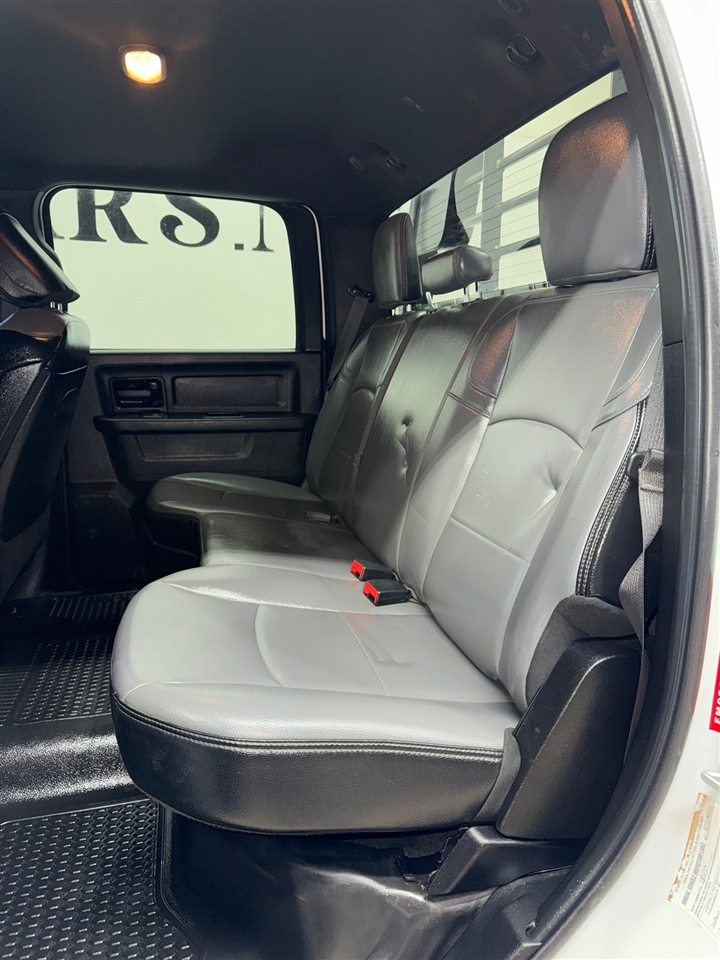 RAM 2500 Tradesman Crew Cab LWB 4WD 2023