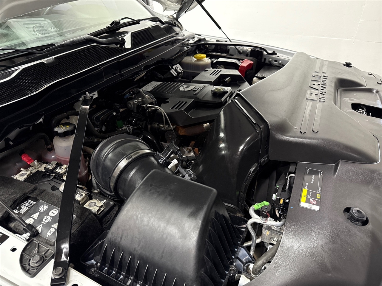 RAM 2500 Tradesman Crew Cab LWB 4WD 2023