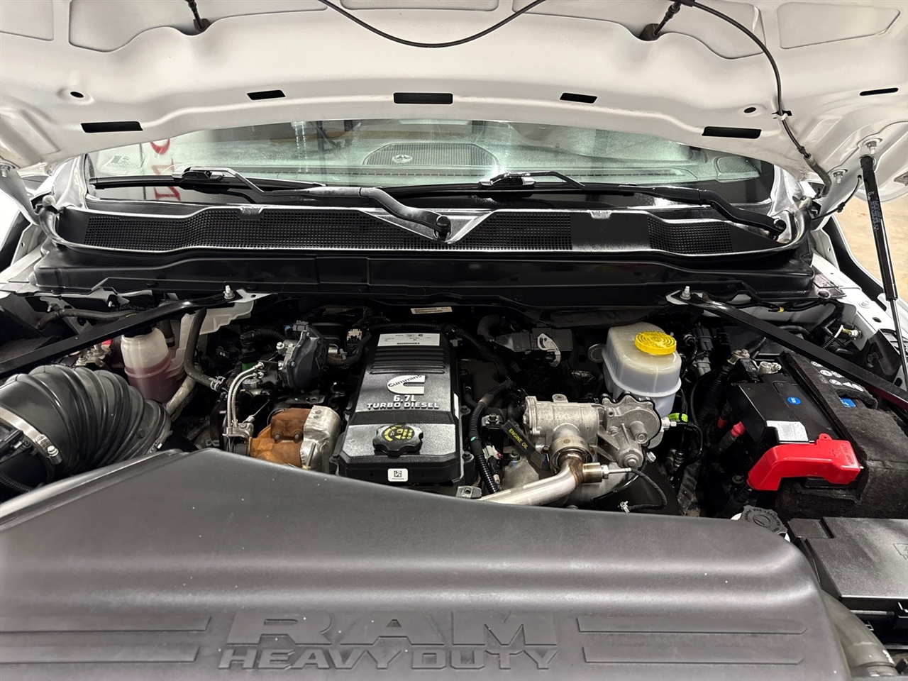 RAM 2500 Tradesman Crew Cab LWB 4WD 2023