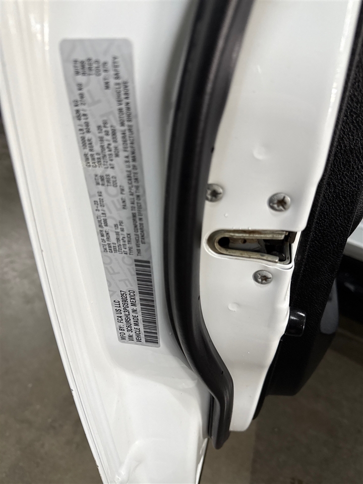 RAM 2500 Tradesman Crew Cab LWB 4WD 2023