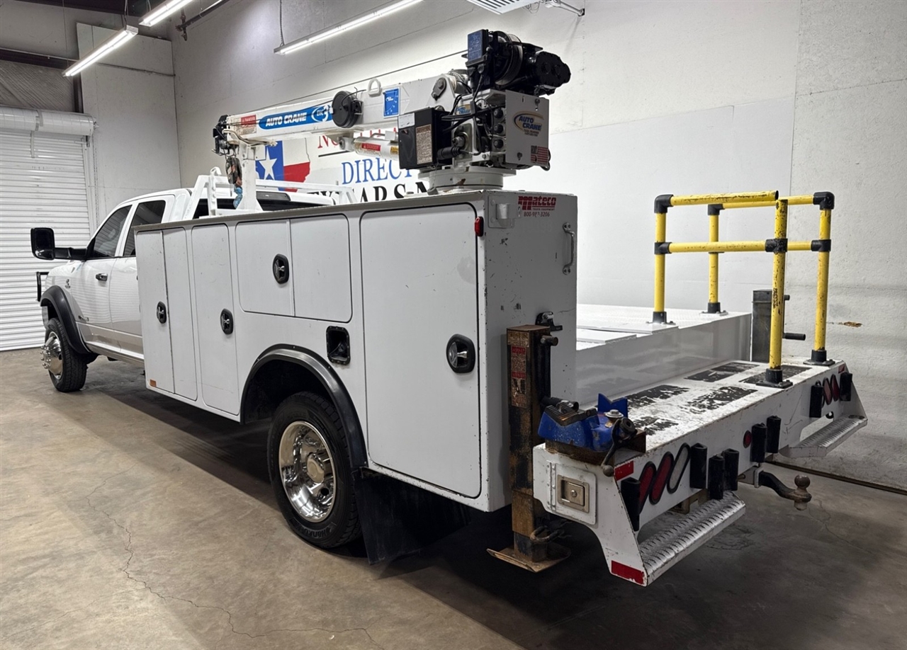 RAM 5500 Crew Cab LWB 4WD DRW 2019