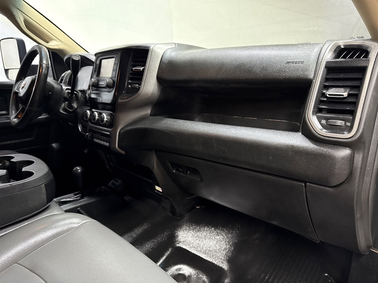 RAM 5500 Crew Cab LWB 4WD DRW 2019