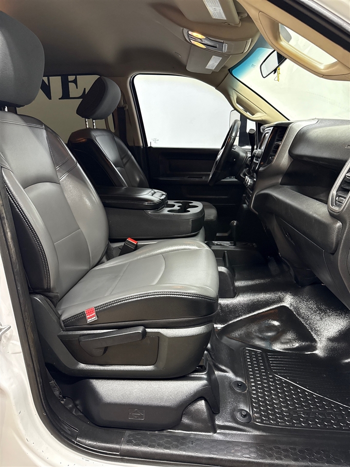 RAM 5500 Crew Cab LWB 4WD DRW 2019