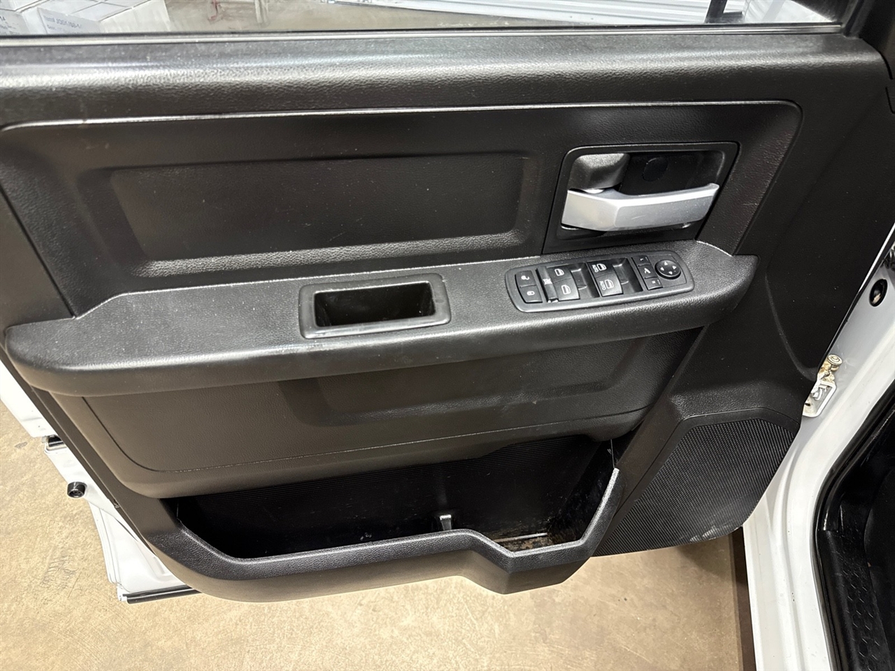 RAM 5500 Crew Cab LWB 4WD DRW 2019