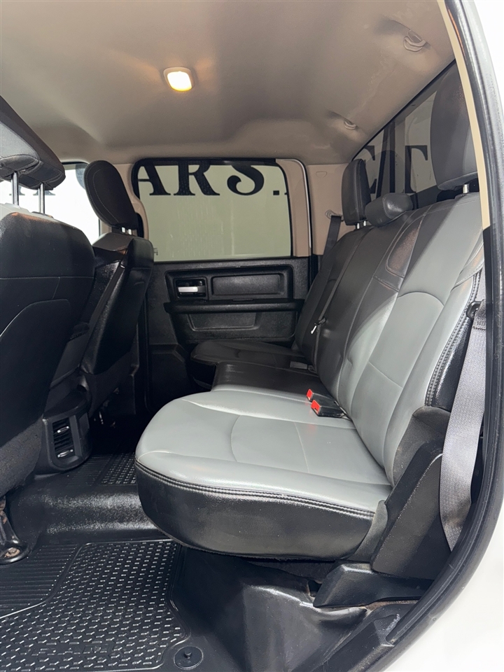 RAM 5500 Crew Cab LWB 4WD DRW 2019