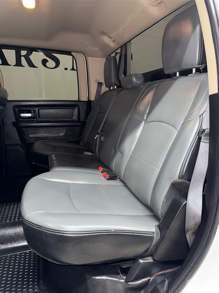 RAM 5500 Crew Cab LWB 4WD DRW 2019