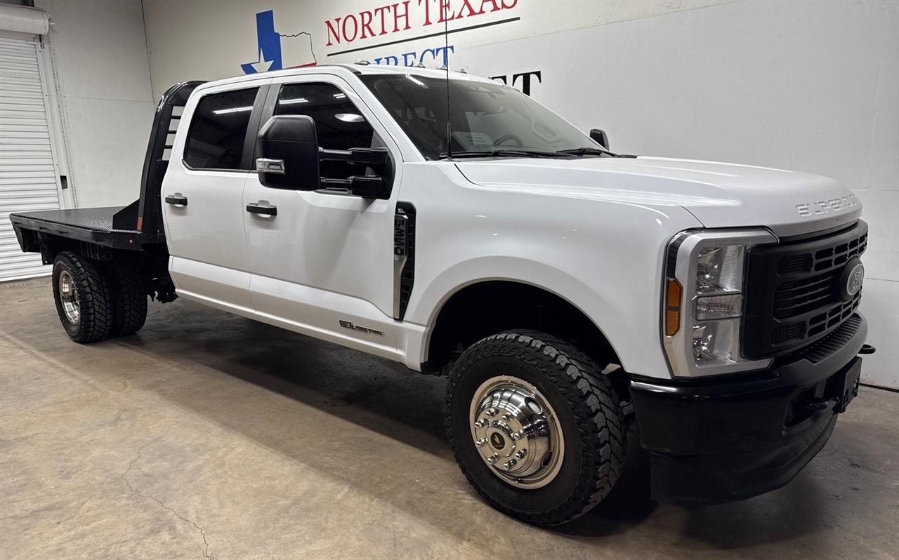 Ford F-350 SD XL Crew Cab Long Bed DRW 4WD 2024