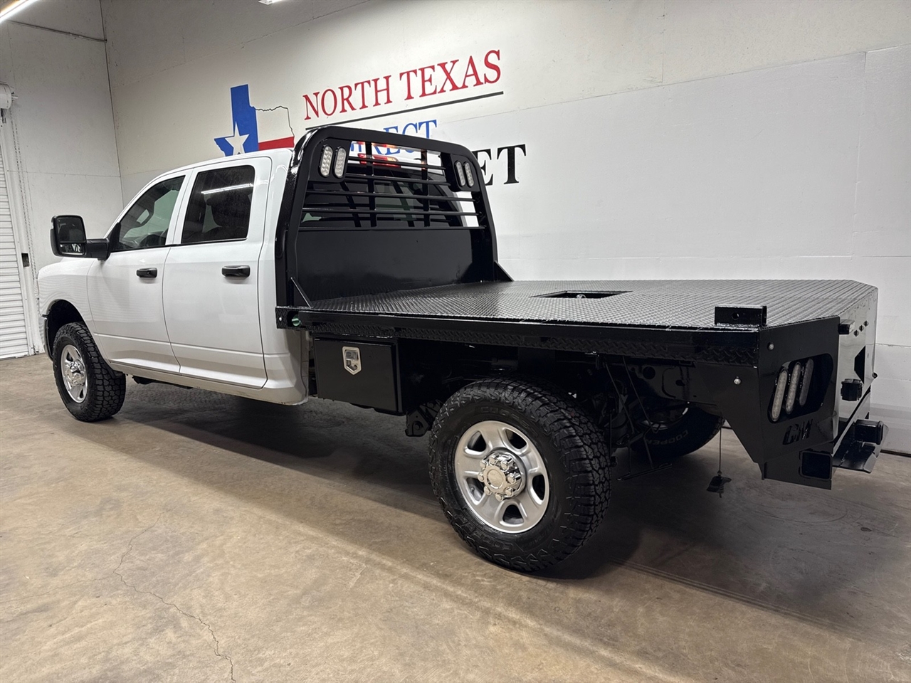 RAM 2500 Tradesman Crew Cab LWB 4WD 2024