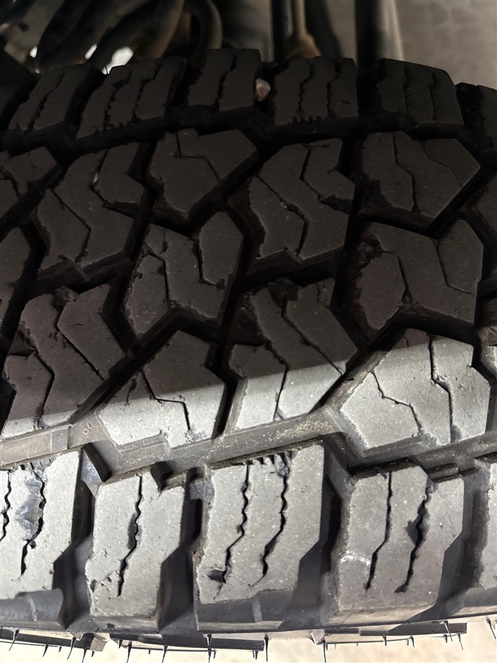 RAM 2500 Tradesman Crew Cab LWB 4WD 2024