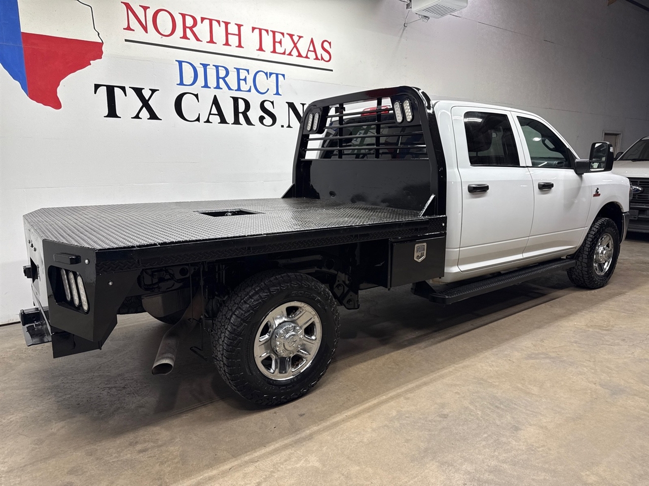 RAM 2500 Tradesman Crew Cab LWB 4WD 2024