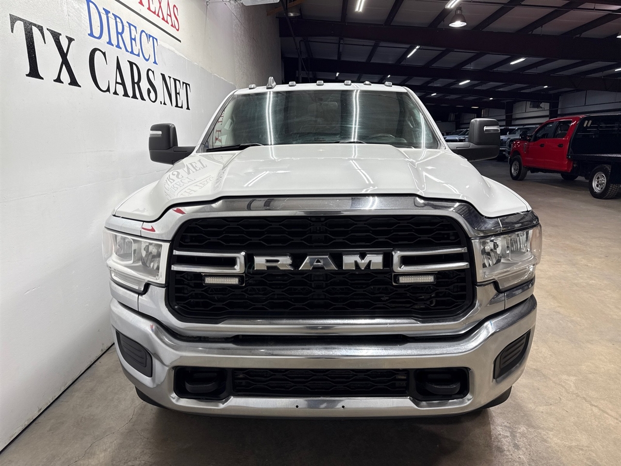 RAM 2500 Tradesman Crew Cab LWB 4WD 2024