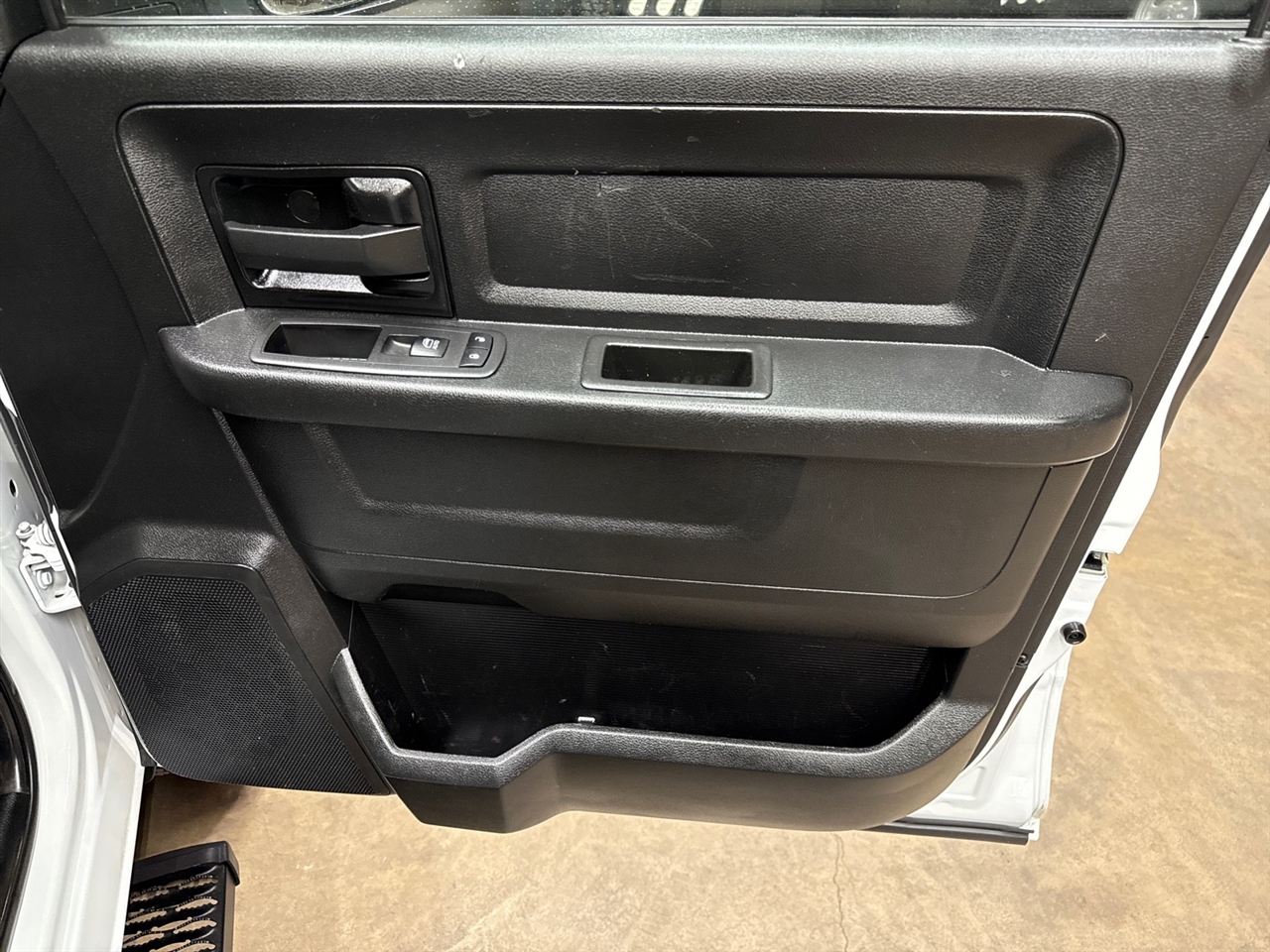 RAM 2500 Tradesman Crew Cab LWB 4WD 2024