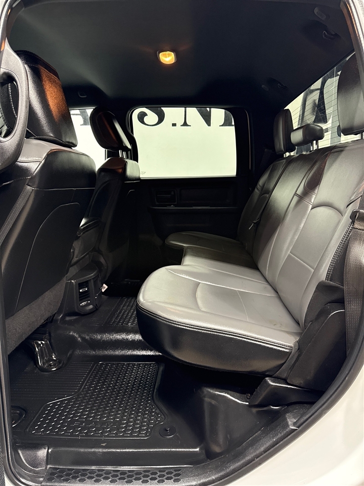 RAM 2500 Tradesman Crew Cab LWB 4WD 2024