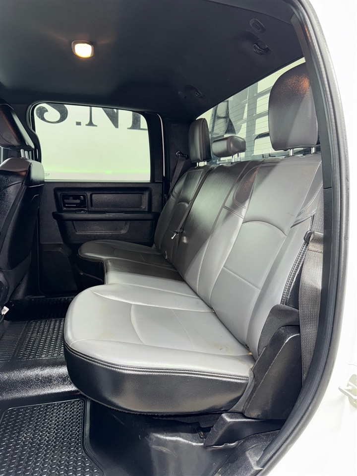 RAM 2500 Tradesman Crew Cab LWB 4WD 2024