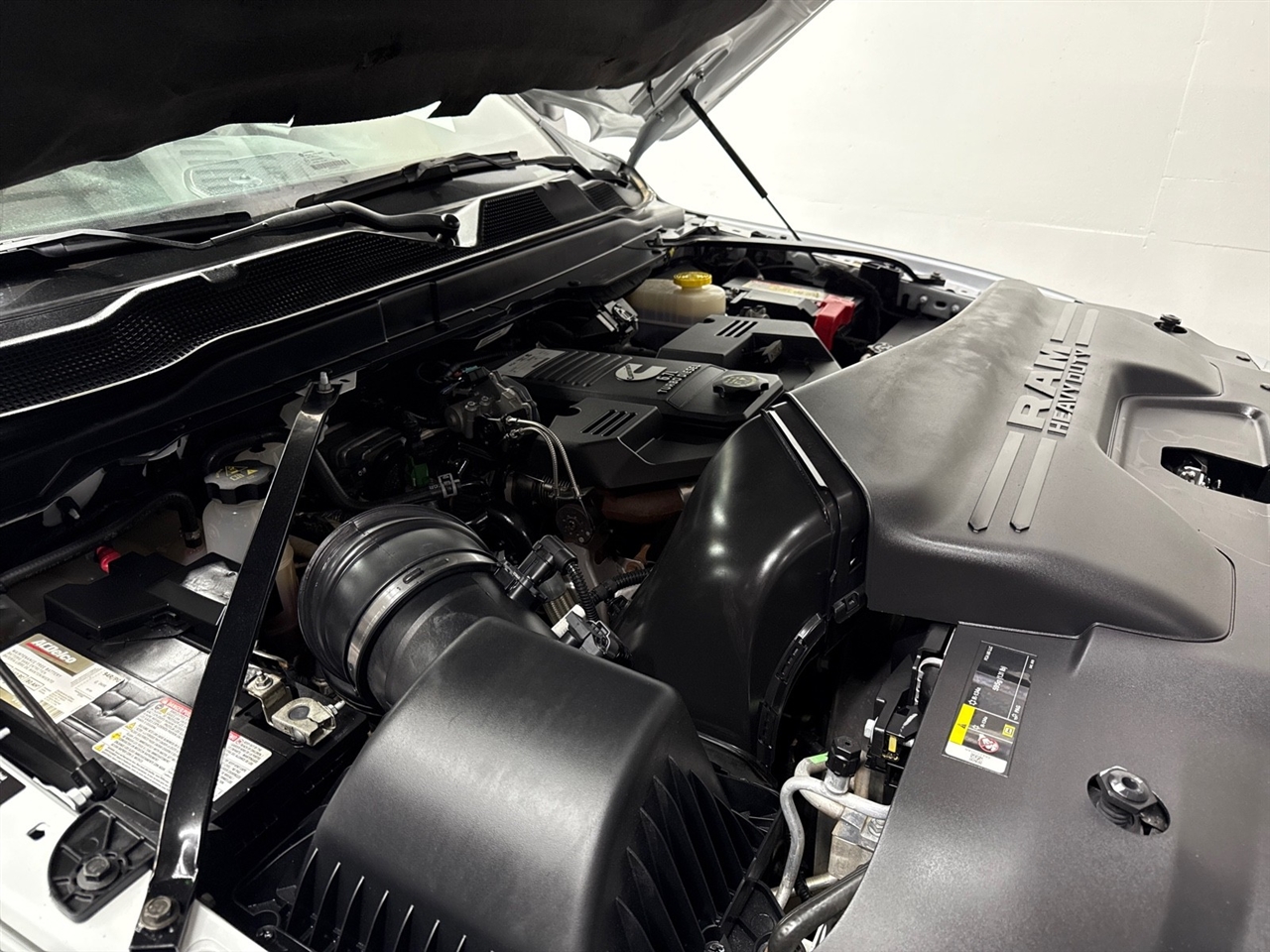 RAM 2500 Tradesman Crew Cab LWB 4WD 2024