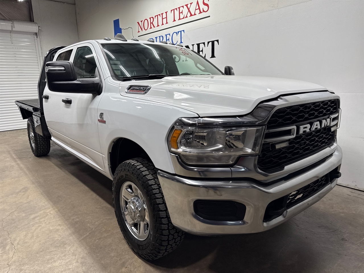 RAM 2500 Tradesman Crew Cab LWB 4WD 2024