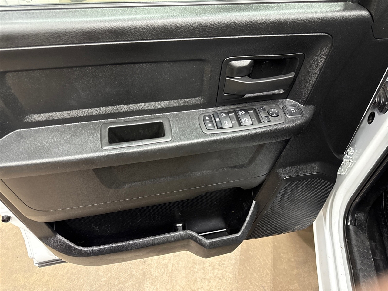 RAM 2500 Tradesman Crew Cab LWB 4WD 2024