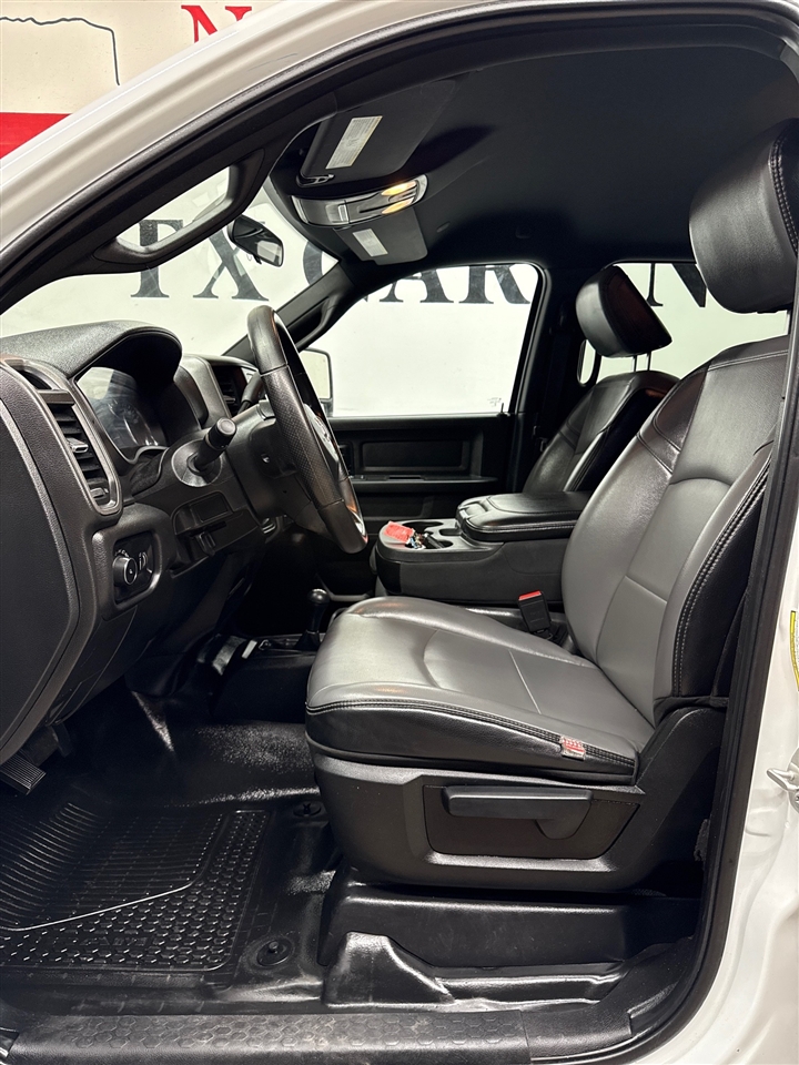 RAM 2500 Tradesman Crew Cab LWB 4WD 2024