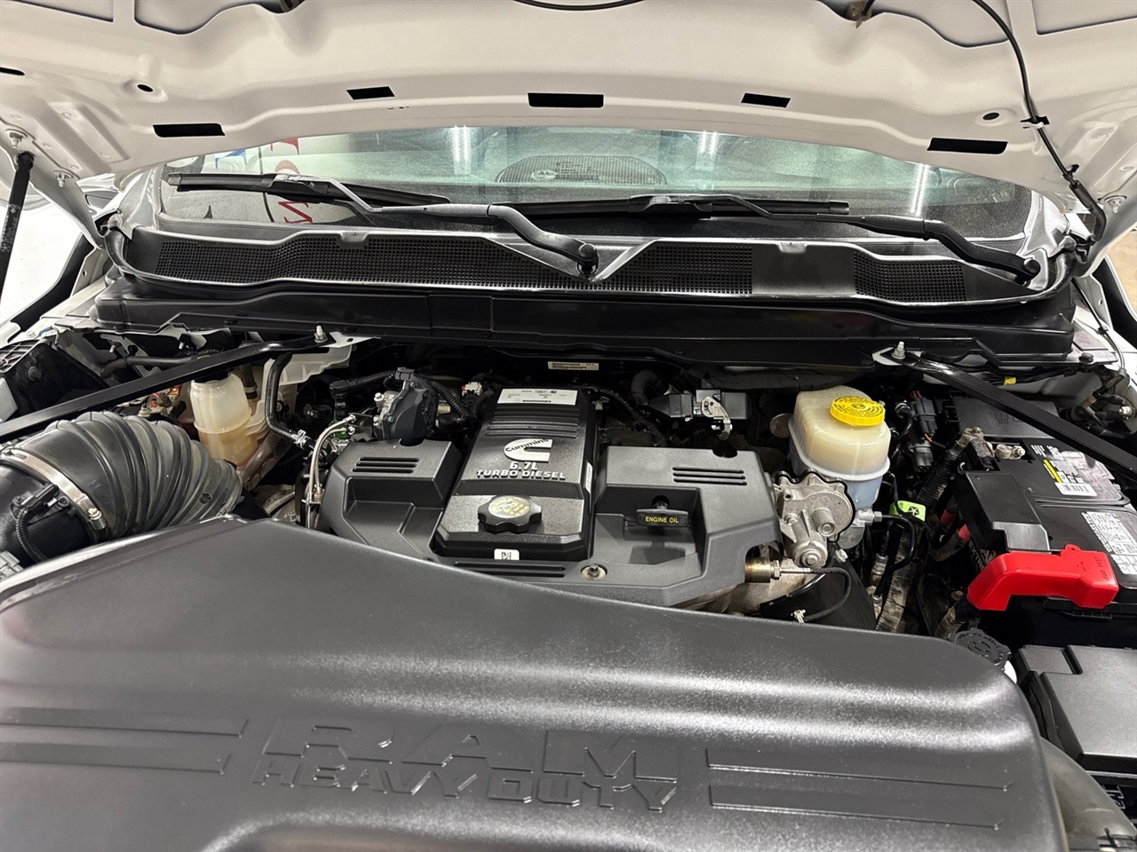 RAM 2500 Tradesman Crew Cab LWB 4WD 2024