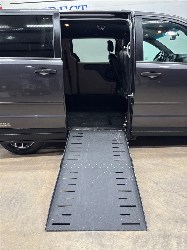 Dodge Grand Caravan SXT 2017