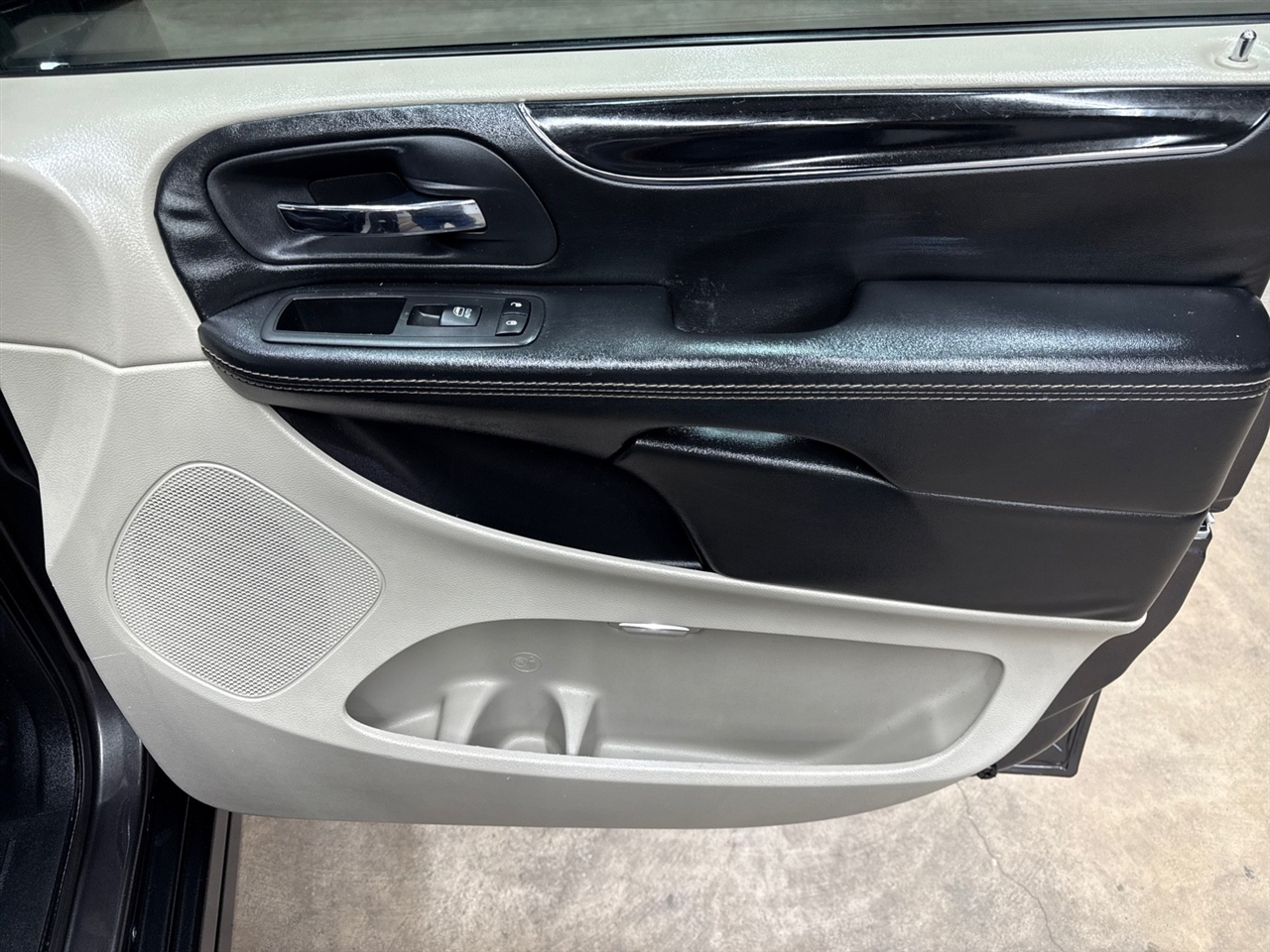 Dodge Grand Caravan SXT 2017