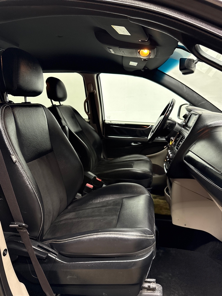 Dodge Grand Caravan SXT 2017