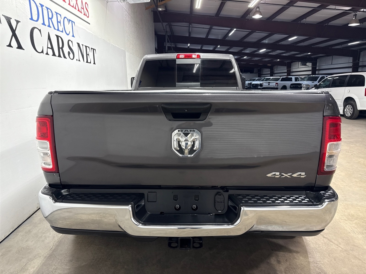 RAM 3500 Tradesman Crew Cab 4WD DRW 2024
