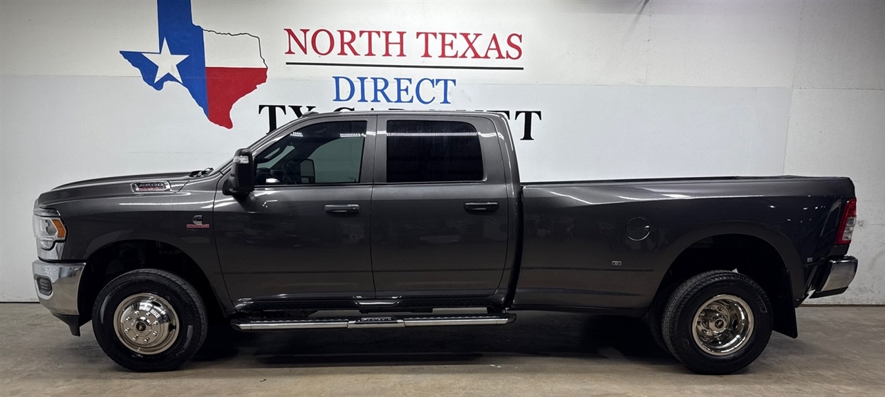 RAM 3500 Tradesman Crew Cab 4WD DRW 2024