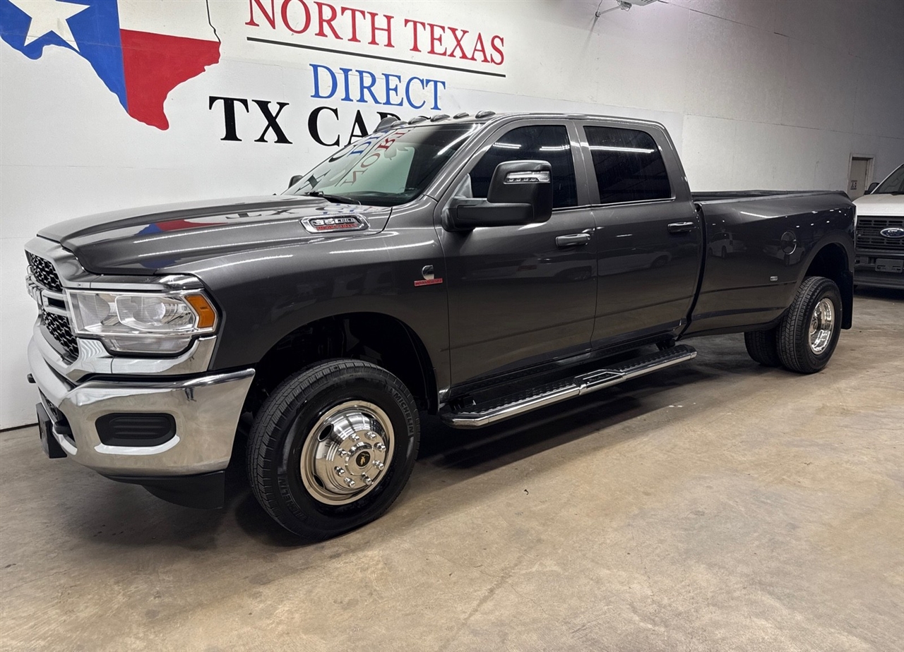 RAM 3500 Tradesman Crew Cab 4WD DRW 2024