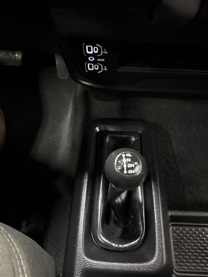 RAM 3500 Tradesman Crew Cab 4WD DRW 2024