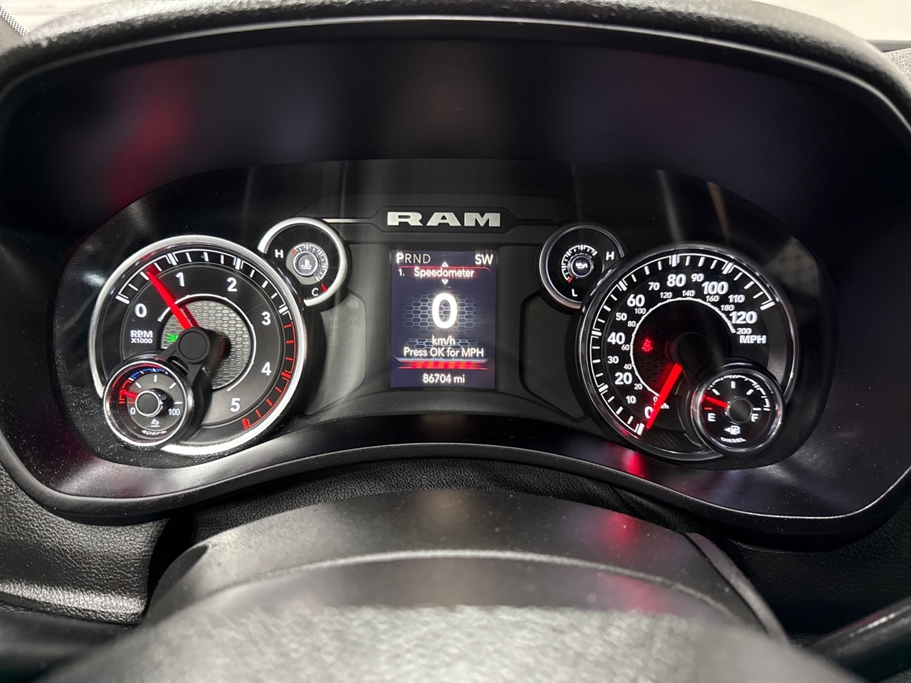 RAM 3500 Tradesman Crew Cab 4WD DRW 2024