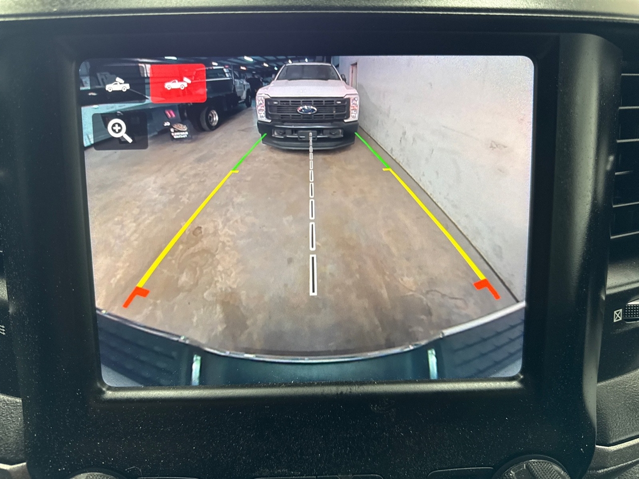 RAM 3500 Tradesman Crew Cab 4WD DRW 2024