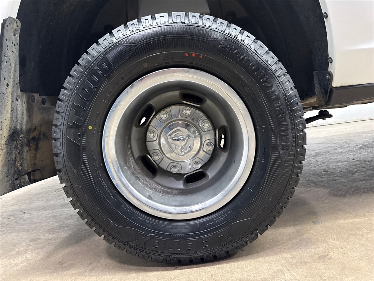 RAM 3500 Tradesman Crew Cab 4WD DRW 2024