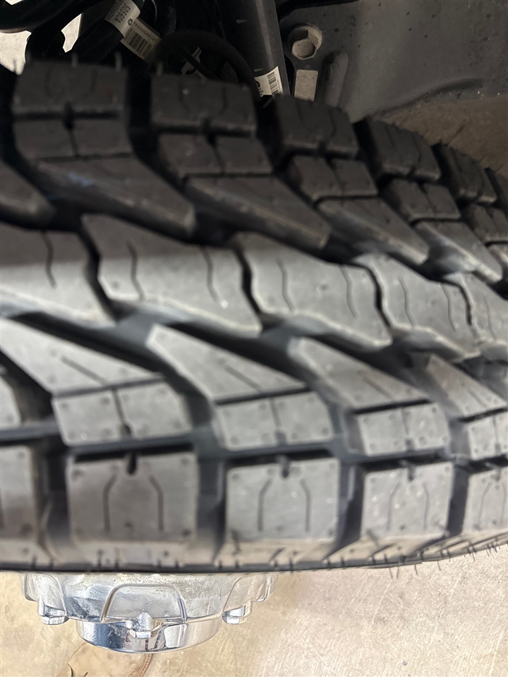 RAM 3500 Tradesman Crew Cab 4WD DRW 2024